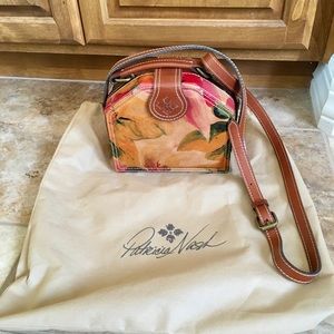 Patricia Nash small leather purse.